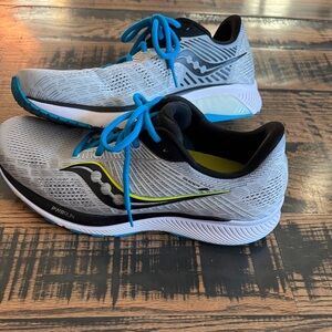 Saucony Guide 14 Gray and Blue Athletic Sneakers